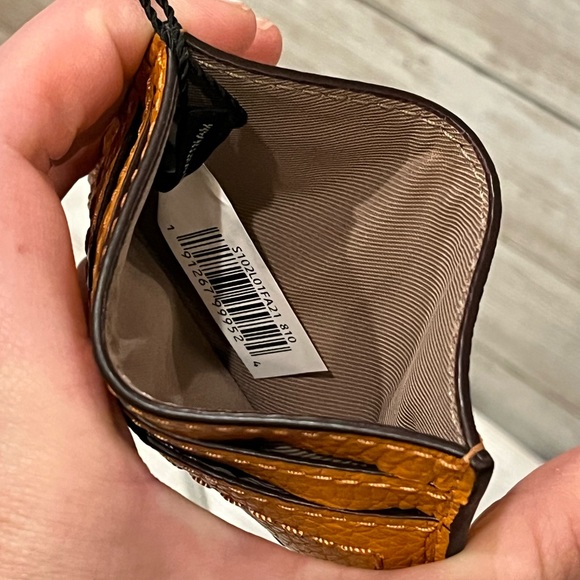 SOLD!!🔥MARC JACOBS Card Holder🔥 FINAL PRICE - Picture 4 of 4